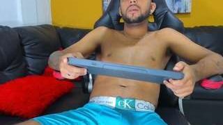 max-sexyhot26