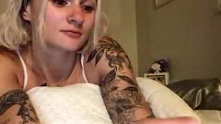 sluttyyscarlett