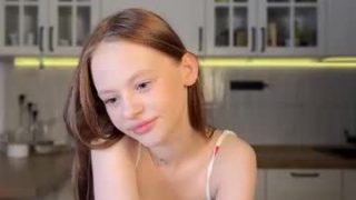 tweety_doing_sweety