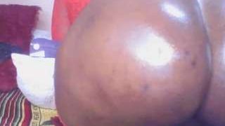 curvychocolateass