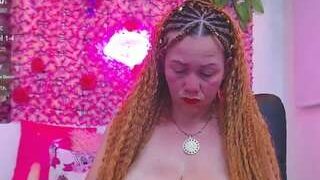 blondesquirt