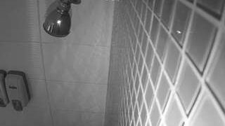 voyeurcam-jb-shower-11