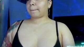 kimmiakiss