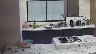 voyeurcam-casa-salsa-kitchen
