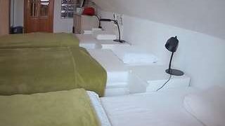 voyeurcam-julmodels-bed-3