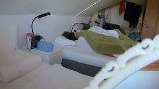 voyeurcam-julmodels-bed-4