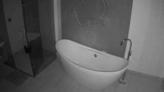 voyeurcam-casa-salsa-bathroom-5