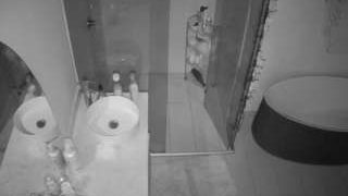 voyeurcam-casa-salsa-bathroom-6