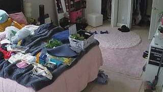 voyeurcam-house-charleys-room