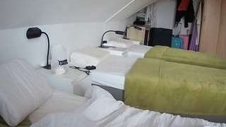 voyeurcam-julmodels-bed-4