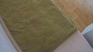 voyeurcam-julmodels-greybed-2