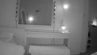 voyeurcam-julmodels-living-6